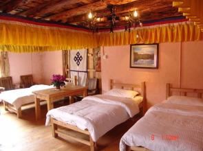 Shangri-La Skyside Inn