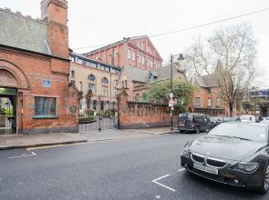 Delightful Olympic Park Home with Scenic View