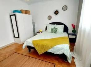 Cosy White, 2 Ch + balcon & parking