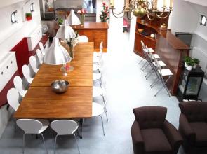 Boat Hotel SIX Rotterdam