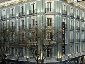 ICON Wipton by Petit Palace