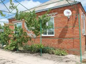 Guest House on Primorskaya 28