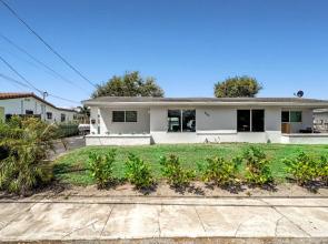 Sunny Waterside B in Dania Beach