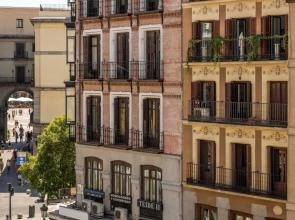 Madrid 1915 Private Suites