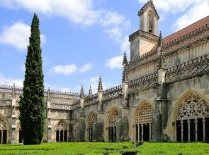 Apartment With 2 Bedrooms in Almada, With Furnished Terrace and Wifi -