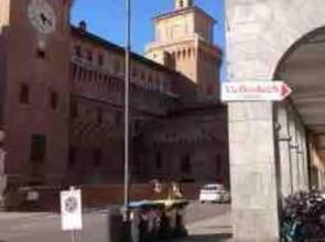 Elegante appartamento nel cuore di ferrara