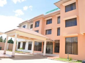 Luwa Evergreen Hotel