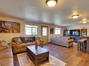 2 Mi to Downtown Sturgis: Quiet Ranch Home w/ View