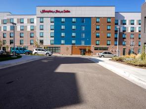 Hampton Inn & Suites Aurora South Denver