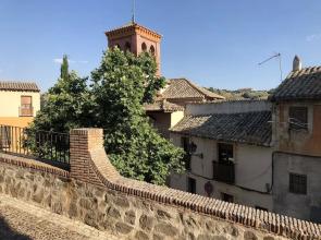 La Casa del LirÃ³n by Toledo AP