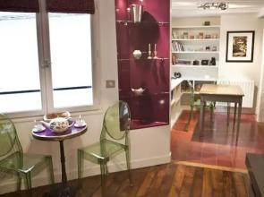 Luxurious apartment, near Louvre at the heart of Paris