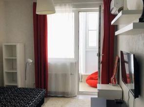 Apartments on the embankment of Admiral Serebryakov 29Dk1