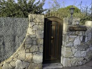 SPACIEUX VILLA APPARTEMENT, JARDIN et PISCINE PRIVE