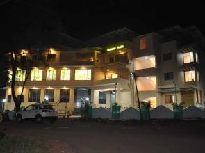 Hotel Pride Residency