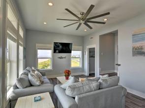 Crystal Tides - Stunning Home W/oceanfront Views