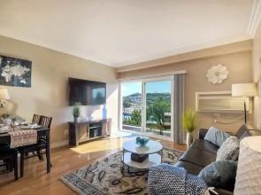 Southern Exposure w/ Private Balcony