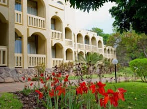 Victoria Falls Rainbow Hotel
