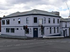 Hobart's Accommodation & Hostel