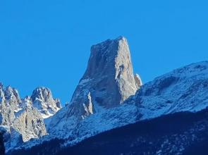 Hemera Luxury Suites