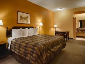 Las Palmas Inn(Formerly Best Western Las Palmas Inn)