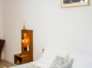 Room Tiu Bainzu - In Boutique Apartment-Stanza Tiu Bainzu