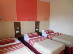 The Gatwick White House Hotel