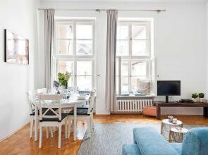 Square Apartment by Loft Affair