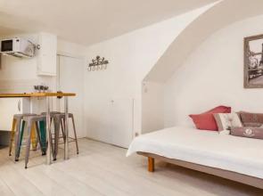 Moulin Rouge-Montmartre Flat