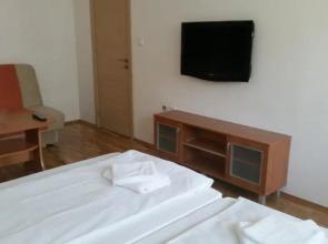 4U Apartment - Gurko