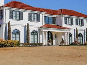 Modern 1B Studio Oasis Plaza District Access 32C