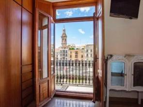 Reina Claudia Valencia