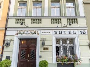 Hotel 16