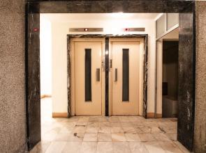 Caparica Beach Charming