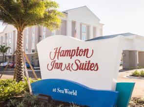 Hampton Inn & Suites Orlando At SeaWorld