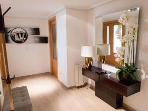 Art and Sciences view luxury apartment