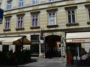 B&B Cool Centre Zagreb