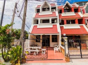 Pratumnak Town Villa By Pattaya Sunny