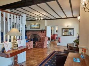 The White House Hotel