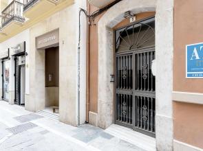 Genteel Home Marin Garcia IV