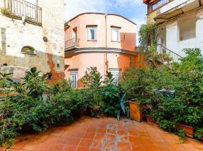 Charming House With Terrace at Historical Center