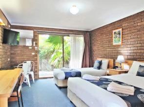 Albury Garden Court Motel