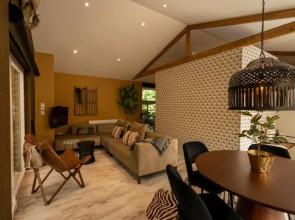 ZEN-Bungalow NO 4 met sauna en hottub