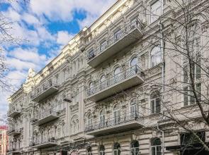 Globe Runner Rooms & Dorms