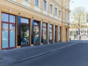 Kent Ridge Loft, Sokolska