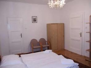 Patea Apartment Prague - Cozy And Quiet Apartment Near The City Centre