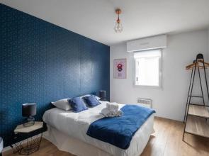 Le Sphinx by Cocoonr