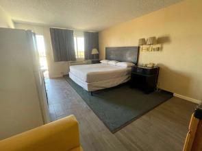 Travelodge by Wyndham Imperial/El Centro