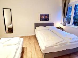 Spacious flat next to Goldbekkanal in Hamburg Winterhude