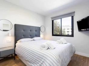 SUNNY ISLAND LAGO MARTIANEz 3