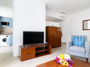 Marina Apartment by AGProperties